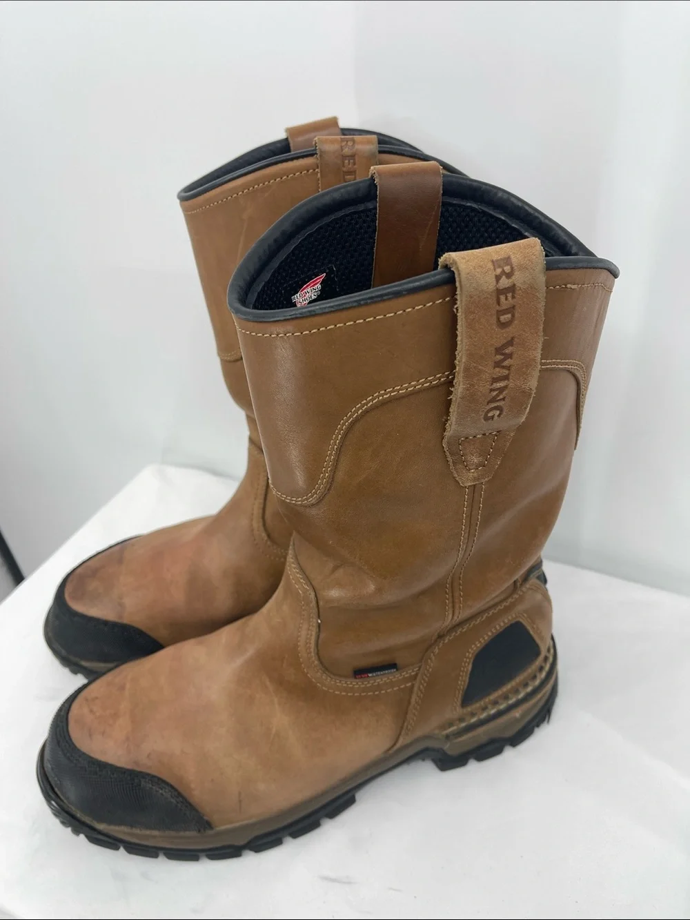 Red Wing BOOTS 11.5 2E  Tan Leather Pull-On Work Boots MENS ALUMINUM Toe 4448